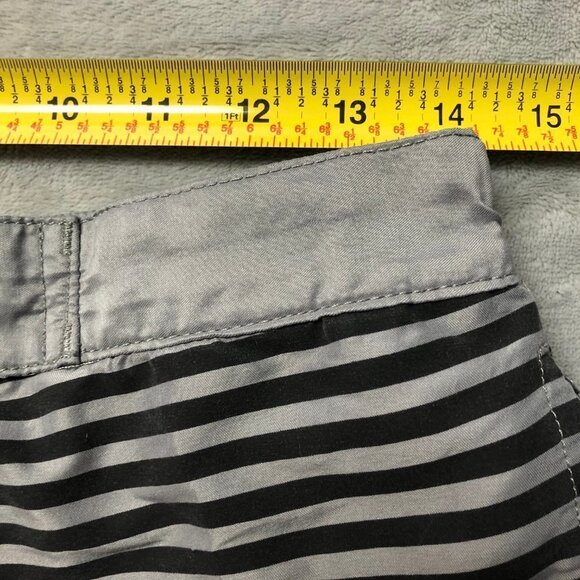 Jack & Jones Grey & Black Board Shorts Size Small - Picture 6 of 9